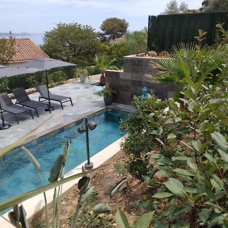 Le Spot 577 Bed & Breakfast La Ciotat Bagian luar foto