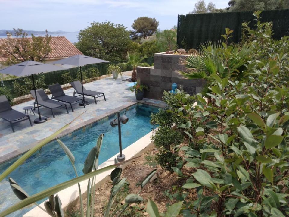 Le Spot 577 Bed & Breakfast La Ciotat Bagian luar foto