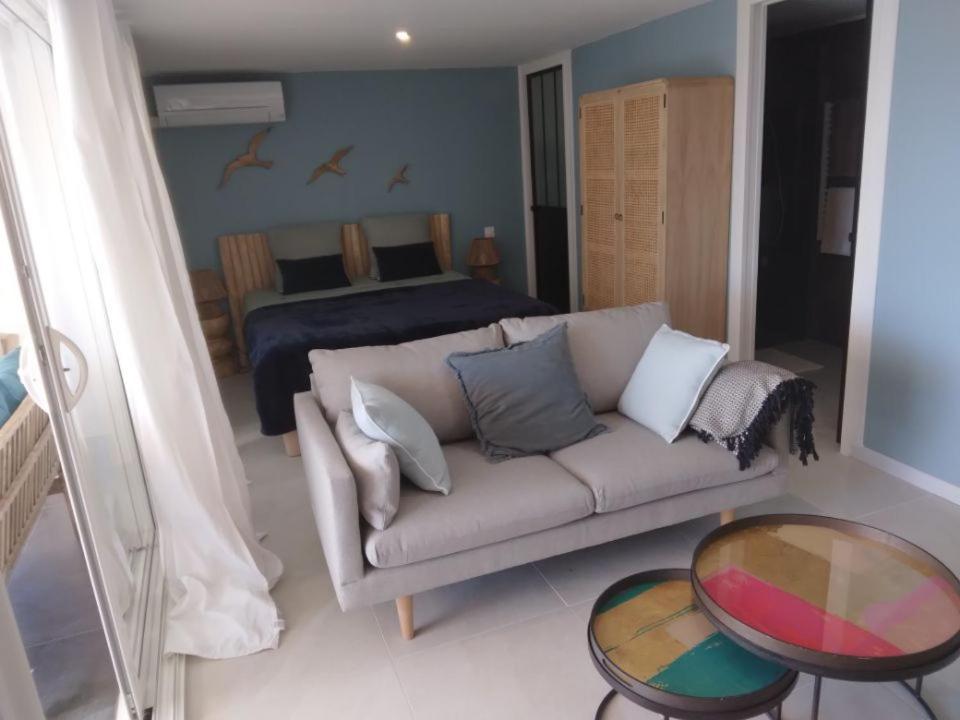 Le Spot 577 Bed & Breakfast La Ciotat Bagian luar foto